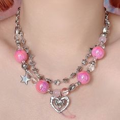 Pink Punk Heart Necklace This Pink Punk Heart Necklace is the perfect accessory for showing off your unique and kawaii sense of style. With its pink punk heart design, it adds a touch of edginess to any outfit. Made with high-quality materials, it's durable and long-lasting. Perfect for expressing your personality and adding a touch of kawaii to your everyday look. Material: Alloy?Color: Pink Cute Pink Jewelry, Cutecore Jewelry, Goth Jewelry Diy, Alt Barbie, Necklaces Tutorial, Candy Accessories, Japanese Fashion Kawaii, Pink Punk, Gothic Y2k