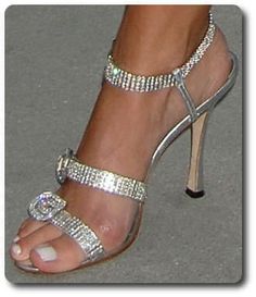 Ana's Manolo Blahnik shoes with mirror straps. BellaDonna Hak Tinggi, Manolo Blahnik Shoes, Silver Sandals, Pretty Shoes, Ankle Straps, Beautiful Shoes