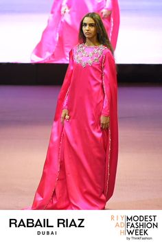 Hot pink pure charmeuse silk a-line maxi with cape sleeves, by Rabail Riaz Dubai Ad Fashion, Cape Style, Cape Sleeves, Riyadh, Beautiful Dress, Modest Fashion, Piece Of Clothing, Beautiful Dresses, Dubai