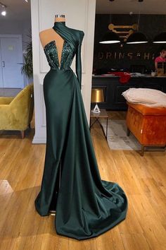 Check out this high neck one shoulder long sleeve mermaid evening dress at ballbell.com, isn't it perfect for your event? All sizes & colors are available. Shop now. Green Emerald Prom Dress, Long Sleeve Mermaid Prom Dress, Colour Names List, Fashion Show Dresses, Green Formal Dresses, Bold Dresses, Beaded Prom Dress, High Neck Long Sleeve, Looks Chic