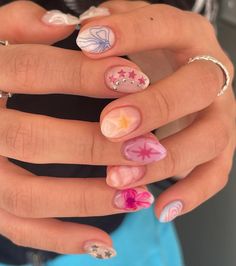 Spring Nails Aesthetic 2024, Pink Summer Nails Aesthetic, Manicures With Designs, Mail Inspo Almond Spring, Gel Mani Nail Art, Spring Nail Aesthetic, Tilly Joan Nails, Funky Nail Ideas Almond, Easter Aesthetic Nails