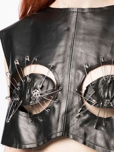 Find NATASHA ZINKO Leather Afety-pin-detail Top on Editorialist. black leather safety pin detail sleeveless round neck cropped Safety Pin Corset, Safety Pin Skirt, Leather Harness Outfit, Leather Tank Top, Large Safety Pin, Natasha Zinko, Punk Design, Black Pins, Leather Crafts