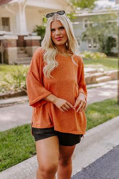 Vineyard Vibes Knit Top in Rust Curves Black Curves, Crew Cut, Sweater Crop, Crop Top Sweater, Tailored Pants, Crop Top Blouse, Curve Dresses, Mens Shirt Dress, Chic Design