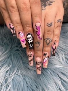 Pink Ghostface, Detailed Portrait, Horror Nails, Ghostface Scream, Halloween Acrylic Nails, Nail Salon Decor, Tree Nails, Cheap Nail, Goth Nails