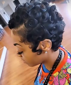 Short Pin Curl Hairstyles, Pin Curls On Short Hair, Colored Pixie Cut Black Women, Short Hairstyle Black Women Round Face, Finger Waves On Natural Hair, Pixie Pin Curls, 50s Short Hairstyles, Fingerwaves For Black Women