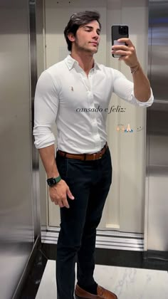 Smart Casual Outfit Men, Cool Whatsapp Dp, Whatsapp Dp For Boys, Dp For Boys, Men Fashion Photoshoot, Polo Shirt Outfits, Mens Business Casual Outfits, Look Office, Classy Outfits Men