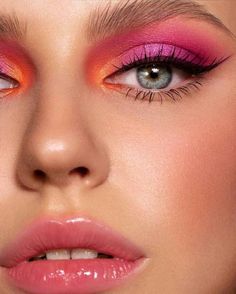 Matte Make Up, Sunset Makeup, Maquillage On Fleek, Orange Makeup, Colorful Eye Makeup, Bold Makeup, Makeup Eye Looks, Creative Eye Makeup, Creative Makeup Looks