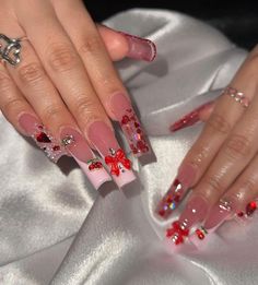 Bling Nail Designs, Chola Nails, Pink Bling Nails, Diy Acrylic Nails, Edgy Nails, Grunge Nails, Colored Acrylic Nails, Girly Acrylic Nails