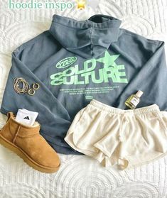 Preppy Travel Outfit, Pogue Life Outfits, Birthday Tops, Cold Culture, Outfit Inspo Casual, Cute Preppy Outfits, School Fits, Cute Everyday Outfits, Really Cute Outfits