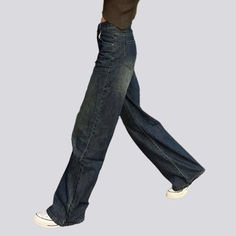 Elevate your look this season with our Dark Wash Vintage Straight Jeans from our 2023 Spring-Summer Collection. With a mid-rise fit. luxurious denim. and vintage allure. these jeans are perfect for any occasion. Whether you're dressing up or down. you'll be sure to make a statement.Distinctive Features: Fashion-Forward Design: Crafted with vintage charm and vogue sensibilities. these jeans are the perfect combination of trend and sophistication. Mid-Rise Fit: Offering a informal fit and classic Vintage Straight Jeans, Simple Tank Tops, Summer Soiree, Denim Patterns, Oversized Denim Jacket, Dark Blue Color, Classic Jeans, Current Fashion Trends, Jeans Online