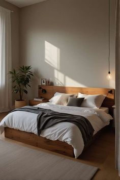 Small Parents Bedroom Design, Bedroom Ideas For Small Rooms Aesthetic Minimalist, Modern Minimalist Bedroom Small Simple, Bedroom Redecorating, Minimalist Bedroom Ideas, Bedroom Ideas For Small Rooms, Unique Bedroom Design, Bedroom Cupboard, Unique Bedroom