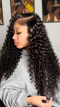 Wavy Wig Hairstyles, Wet And Wavy Wig Hairstyles, Wet And Wavy Wig, Slay Hairstyles, Curly Weave, Middle Part Hairstyles, Frontal Wig Hairstyles, Curly Weave Hairstyles, Curly Weaves