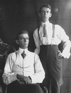 1900 Fashion, 1890s Fashion, Weird Fashion, 2017 Fashion Trends, Edwardian Fashion, Two Men, Historical Clothing, Fashion Studio