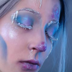 Frozen Zombie Makeup, Frozen Halloween Makeup, Ice Face Makeup, Frozen Face Makeup, Frostbite Makeup Halloween, Elsa Halloween Makeup, Frostbite Makeup Special Effects, Frostbite Aesthetic, Frost Makeup