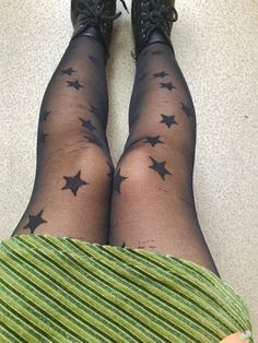 Star Tights Outfit, Aesthetic Tights, Fun Tights, Star Tights, Halloween Costumes 2022, Van Doren, Halloween This Year, Concert Fits