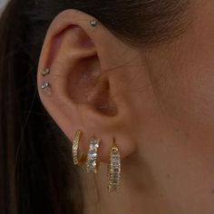 Tiny Hoop Earrings, نظارات شمسية, Stone Studs, Belly Rings, Online Jewelry Store, Jewelry Inspo, Cz Stone, Bling Bling, Ring Necklace