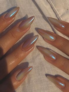 Chrome Nails Designs, Nude Nail Designs, Nagel Tips, Fake Nails With Glue, Party Dance, Nail Polishes, Artificial Nails, Stiletto Nails