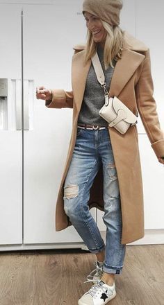 Grey Denim Outfit, Backpacking Hiking, Outfit Chic, Coat Outfits