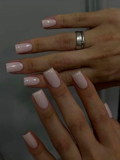 24pcs Short Square Nude Pink Solid Glossy Plain Fake Nail Press On Nails False Short Cute Classy Nails, Short Acrylic Natural Looking Nails, Classy Nail Inspo Square Short, Square Acrylic Nails Colors, Classy Nude Nails Square Short, Esthetician Nail Ideas, Graduation Nails Natural, Short Nails Inspiration Simple Elegant, Nails Acrylic Classy Elegant