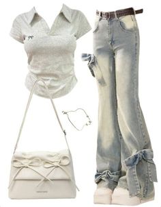 Flared Jeans 90s Outfit, Outfit Ideas Shirt And Jeans, Outfits With White Bag, Fitted Shirt Outfit Women, Aesthetic Outfits With Jeans, Cute Clothing Brands, Cute Outfits For Short Women, 90s Fashion Inspo Outfit, Outfit Short Jeans