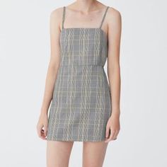 Pull & Bear Grey Check Mini Dress - Size XS ❤️ In excellent condition ❤️ 63% Polyester, 33% viscose, 4% Elastane ❤️ MADE IN MOROCCO Measurement 🧡 Bust : 30 inches 🧡 Waist : 26 inches 🧡 Hip : 36 inches 🧡 Length : 30 inches 🚚Shipping: USD 15 Thank you for looking Fitted Knee-length Plaid Mini Dress, Fitted V-neck Plaid Mini Dress, Plaid Mini Dresses With Button Closure, Retro Plaid Mini Dress, Plaid Cotton Mini Dress Knee-length, Pull & Bear, Dress Clothes For Women, Art Collection, Dress Outfits