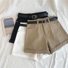 Shorts Female, Women Shorts, Mini Shorts, Cute Shorts, Outfit Goals, Teen Fashion Outfits, Looks Vintage, Cute Casual Outfits