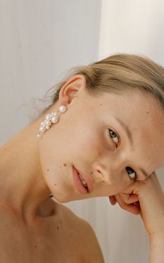 Sophie Bille Brahe, Jewellery Photography, Braut Make-up, Jewelry Photoshoot, Gold Diamond Earrings