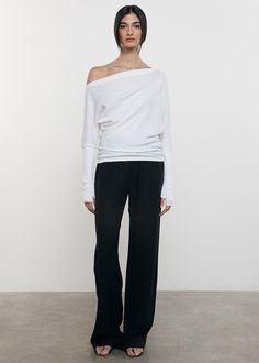 cashmere cuffed off shoulder l/s - white Black N White Outfits, Comfy Winter Fits, 2024 Moodboard, Comfy Winter, Batwing Top, Fall 24, Sweater Layering, Off Shoulder Sweater, Winter Fits