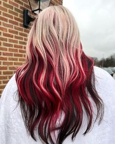 Burgandy Highlight On Blonde Hair, Hair With Red Tips, Alt Hair Color, Blonde Hair With Red Tips, Blonde Hair With Red, Fire Hair Color, Blonde And Red Hair, Purple Blonde Hair, Red Hair Tips