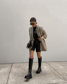 Long Boots Outfit, Platform Boots Outfit, Knee Boots Outfit, High Boots Outfit, 사진 촬영 포즈, Looks Street Style, Instagram Outfits