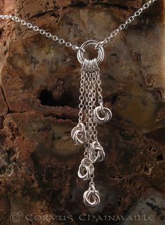 Chainmaille Jewelry Patterns, Jump Ring Jewelry, Chainmail Jewelry, Chain Maille Jewelry, Chain Maille, Diy Wire Jewelry, Wire Work Jewelry, Handmade Wire Jewelry, Homemade Jewelry