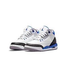 The Air Jordan 3 Retro GS ‘Racer Blue’ is a classic sneaker dressed in a beautiful blue color. The white tumbled leather upper is accented by dark grey elephant-print overlays, and the royal blue accents give the sneakers a pop of color. These sneakers are perfect for big kids who want to feel like they’re wearing OG Jordans. Jordan Retro 3, Sneakers Street, Jordan Model, Jordan 3 Retro, Blue Highlights, Black Cement, Air Jordan 3 Retro, Jordan 12 Retro