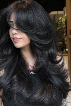 Feathered Layers With Curtain Bangs Layer Haircut, Hair Aesthetics, Haircut Designs, Haircuts For Wavy Hair, Hair Aesthetic