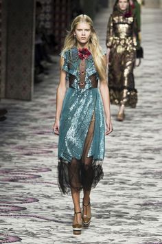 Gucci Spring 2016 2023 Wardrobe, 2016 Fashion Trends, Popsugar Fashion, Runway Trends, Summer Fashion Trends, Spring Trends, Fashion 2017