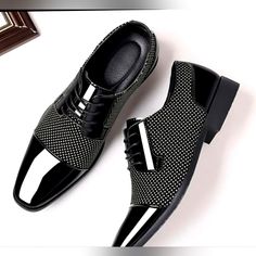 Awesome, Man, Shoes Black And White Elegant Derby Shoes Cap Toe Formal Lace Up Front. Leather Shoe Laces, Patent Leather Oxfords, Mens Derby Shoes, Business Casual Shoes, Leather Formal Shoes, Leather Wedding, Oxford Dress Shoes, Business Shoes, Brogue Shoes