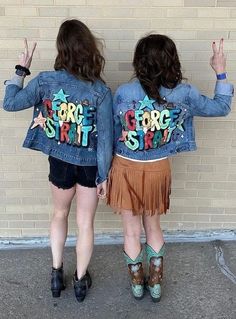 This listing is for a one-of-a-kind custom, hand-painted jacket with any theme of your choice!!   DENIM JACKETS: Custom Jackets are thrifted and vary in style due to size and availability. If you would like a specific denim color (light wash, dark, or black for example) just let me know before ordering what you are looking for.  Don't want denim? Message me your request and see if we can make it happen. TIME-FRAME: Jackets can be personalized and take up to 2 weeks for delivery depending on curr Concert Jacket, Jacket Painting, Country Artists, Denim Color, Custom Painted, Birthday Gift For Her, Denim Jackets