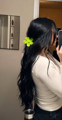 Spring Hair Flower Claw Clip ❤️‍🔥 Black Hair, Long Hair Spring Hair Ideas, Claw Clip Black, Black Hair Long Hair, Flower Claw Clips, Flower Claw Clip, Black Hair Aesthetic, Long Silky Hair, Spring Hair, Clip Hairstyles