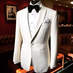 Nice Man Suits, Mens Wedding Attire, Velvet Bow Tie, The Rake, Wedding Outfit Men, White Tuxedo