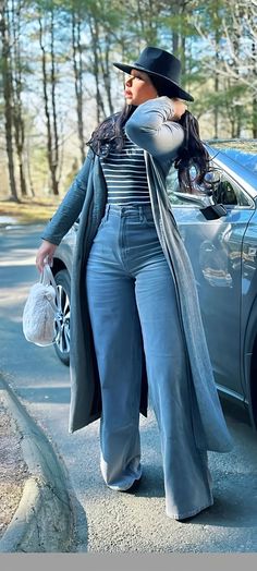 Boss looks🔥🎀 Elegant Jeans Outfit Classy, Classy Boho Fashion, Set Yourself Free, Denim Jeans Outfit, Trends 2025, Denim On Denim, Effortlessly Chic Outfits, Elegante Casual, Classy Casual Outfits