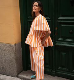 Striped Set, Summer Feeling, Aesthetic Icon, Fashion Aesthetic, Fashion Outfit, Work Fashion, Work Wear, Street Style, Fashion Outfits