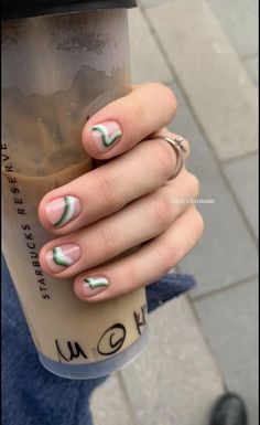 Minimal Nails Art, Mens Nails, Hippie Nails, Short Gel Nails, Simple Gel Nails, Minimal Nails, Cute Gel Nails, Soft Nails, Design Nail