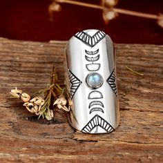 Full Finger Moon Phase Ring with Moonstone Sterling Silver Moon Phase Ring, Boho Moon, Fire Ring, Moonstone Ring Sterling Silver, Rainbow Moonstone Ring, Celestial Jewelry, Wide Band Rings, Moonstone Ring, June Birth Stone