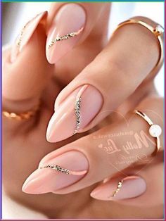 Get ready for your special evening with these perfect date night nail ideas. Elegant, chic, and unforgettable! #PerfectNails #DateNightLook #NailArt #ChicNails Nail Ideas Elegant, Sparkly Manicure, Beachy Nail Designs, Glitter Gradient Nails, Birthday Nail Designs, Pink Nail Art Designs, Nail Designs Ideas, French Manicures, Nude Nail