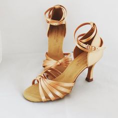 High Fashion Look And Design, Excellent Comfort And Function. This Is The Top Choice For Professional Dancers. Made With Tan Satin(D2) In 3"Slim Flare Heel. Size Guide: Http://Souldancerusa.Com/Shoes/Www/Blue-Chart-Foot-Size2008.Pdf Brand New With Free Shoe Bag And/Or Gift. $10 Off Your Purchase + Free Shipping With Coupon Code: Extra10 (New Customers Only!) Elegant Fitted Dance Shoes With 4-inch Heel, Fitted Dance Shoes With Almond Toe For Summer, Fitted Closed Toe Dance Shoes, Low Heel Dance Heels, Fitted Almond Toe Dance Shoes, Fitted Wedding Shoes With Removable Insole, Elegant Closed Toe Dance Sandals, Fitted Dance Shoes With 4-inch Heel And Closed Toe, Elegant High Heel Sandals For Dance