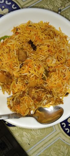 Delicious biryani recipe spicy Chicken Biryani Pics, Beef Biryani, Teriyaki Chicken And Rice, Chicken Biryani, Healthy Homemade Recipes, Biryani Recipe, Healthy Food Motivation