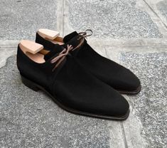 Mens Suede Shoes, Mens Formal Outfits, Formal Shoe, Suede Dress Shoes, Suede Shoes Men, Formal Dress Shoes, Gentleman Outfit, Suede Chukkas, Suede Leather Shoes