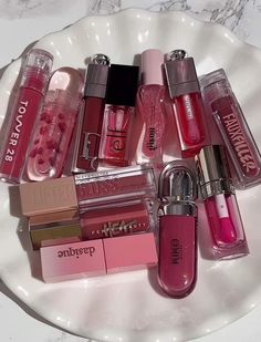 Sephora Skin Care, Makeup Essentials, Lip Oil, Aesthetic Makeup, Lip Care