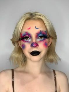 Clown Makeup Inspiration, Clown Core Makeup, Zodiac Makeup, Media Makeup, Alt Makeup, Face Paint Makeup