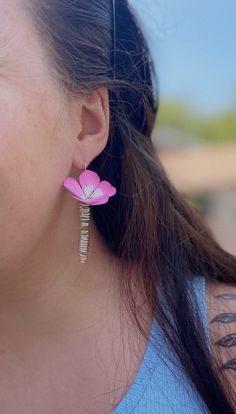 For those who love finding the prettiest flowers, we introduce our handmade flower vase earrings!! Wear these lightweight earrings everyday to collect little sprigs of flowers to carry with you all day!  These precious, dainty coil earrings are made to order with love by Holly from Tumbled Shop in Amesbury, MA! How to use:  1. Pick/Find a flower, (real or fake)  2. Gently slide the flower into the base of the holder to display! 3. When done, To take out, just simply take the flower out~ and swap it for a new one!!  This listing is for one (1) PAIR of Coil Earrings.**Flowers are not included** 🔮Crystals for your collection & sharing with friends 🎁 Thank you for supporting our small business and unique healing creations. 🌞 FAST SAME-DAY USA SHIPPING! 💨💗 Orders over $50 get free shipping Flower Holder Necklace, Whimsical Flower Charm Earrings For Gift, Whimsical Adjustable Flower Charm Earrings, Spring Handmade Flower Dangle Earrings, Whimsical Handmade Flower Earrings For Gift, Spring Handmade Flower Dangle Jewelry, Handmade Dainty Pink Flower Earrings, Handmade Floral Drop Earrings For Spring, Dainty Handmade Pink Flower Earrings