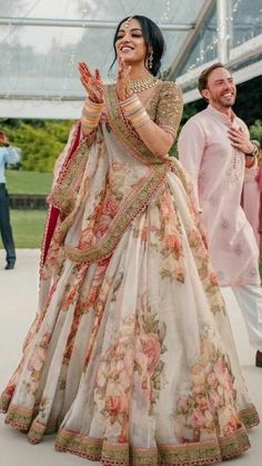 Bride Reception Dresses, Reception Outfit, Indian Bride Outfits, Pink Lehenga, Indian Bridal Dress